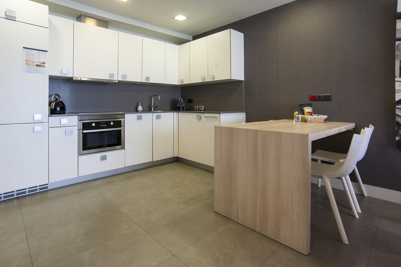 Irenaz Aparthotel